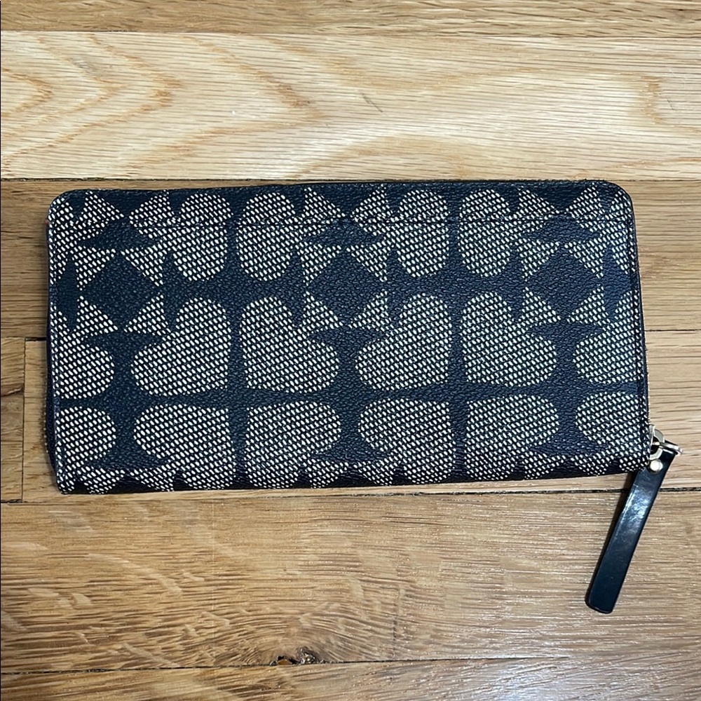 Kate Spade Black and Cream Wallet - Picture 2 of 7